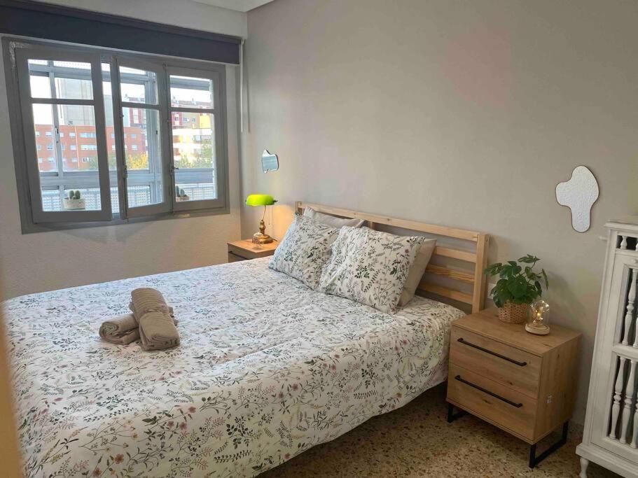 Acogedor Apartamento A 5 Min Del Ave Saragoça Exterior foto